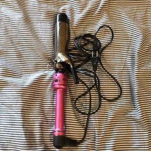 Hot Tools 1.5” Hair Curler